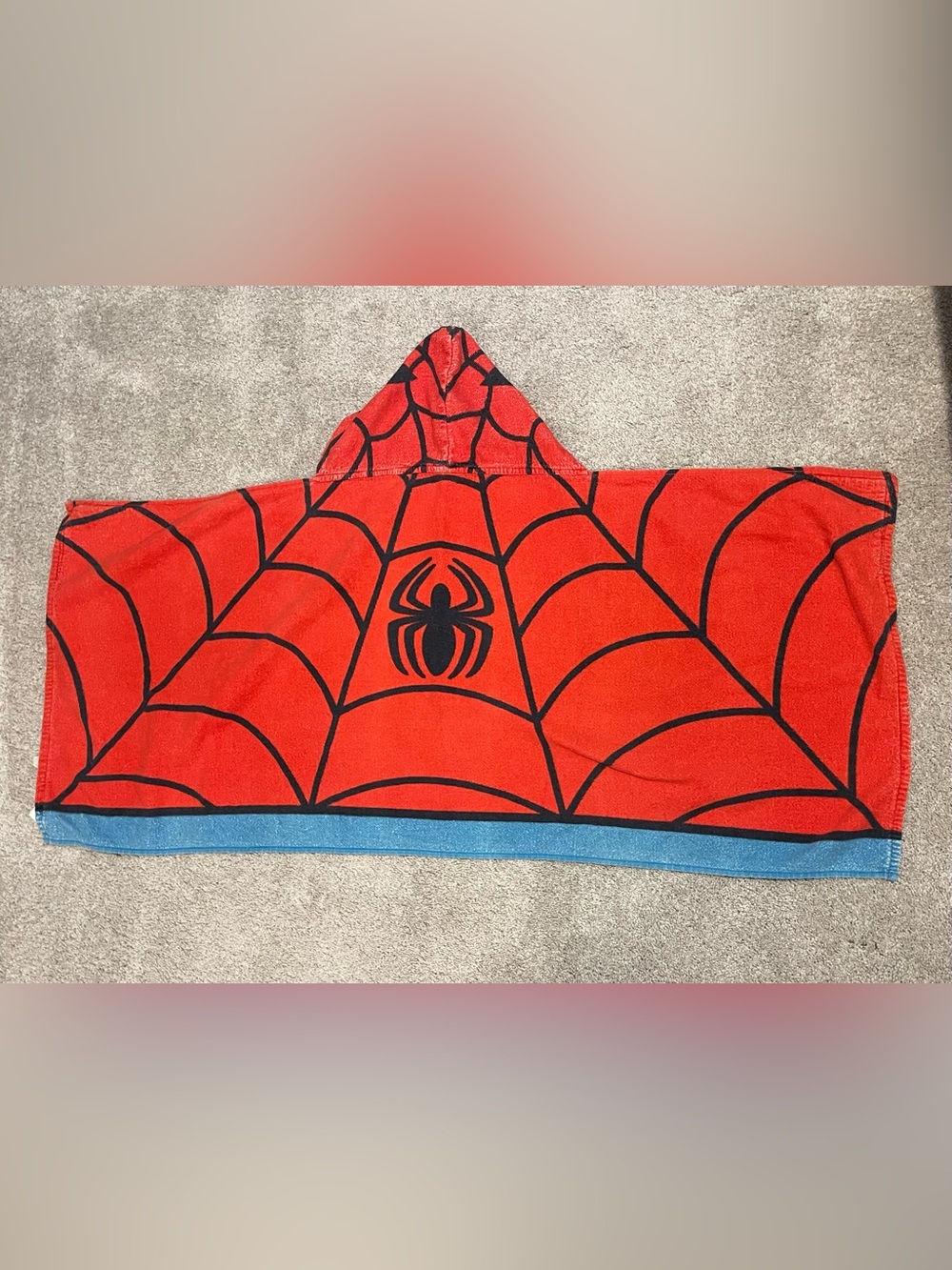 Marvel Spider-Man Hooded Towel